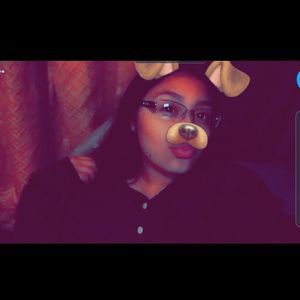 Meet your Posher, Evelyn